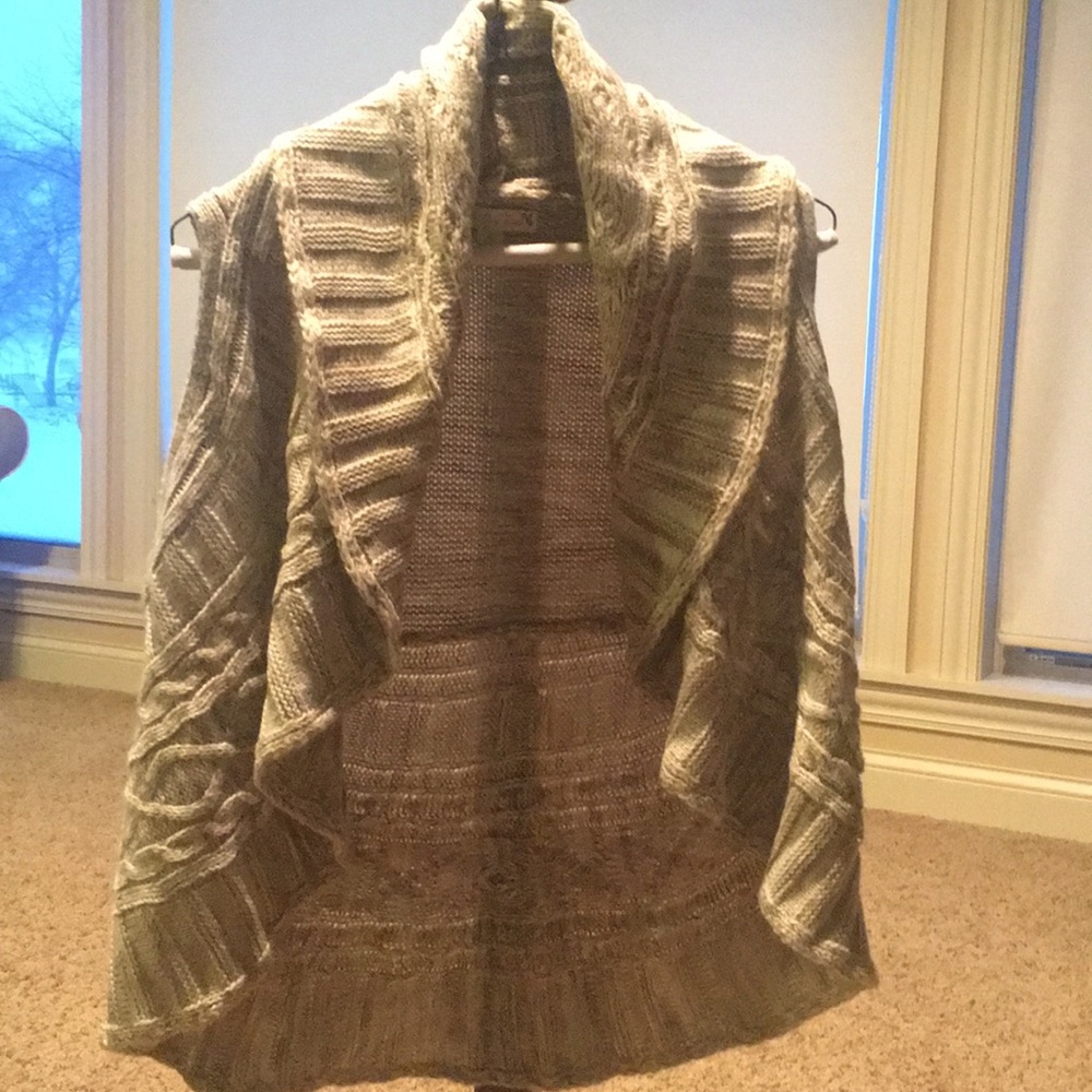 Sweater vest